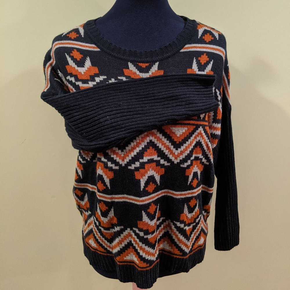 Boho Aztec Tribal Pattern Sweater - Picture 4 of 7
